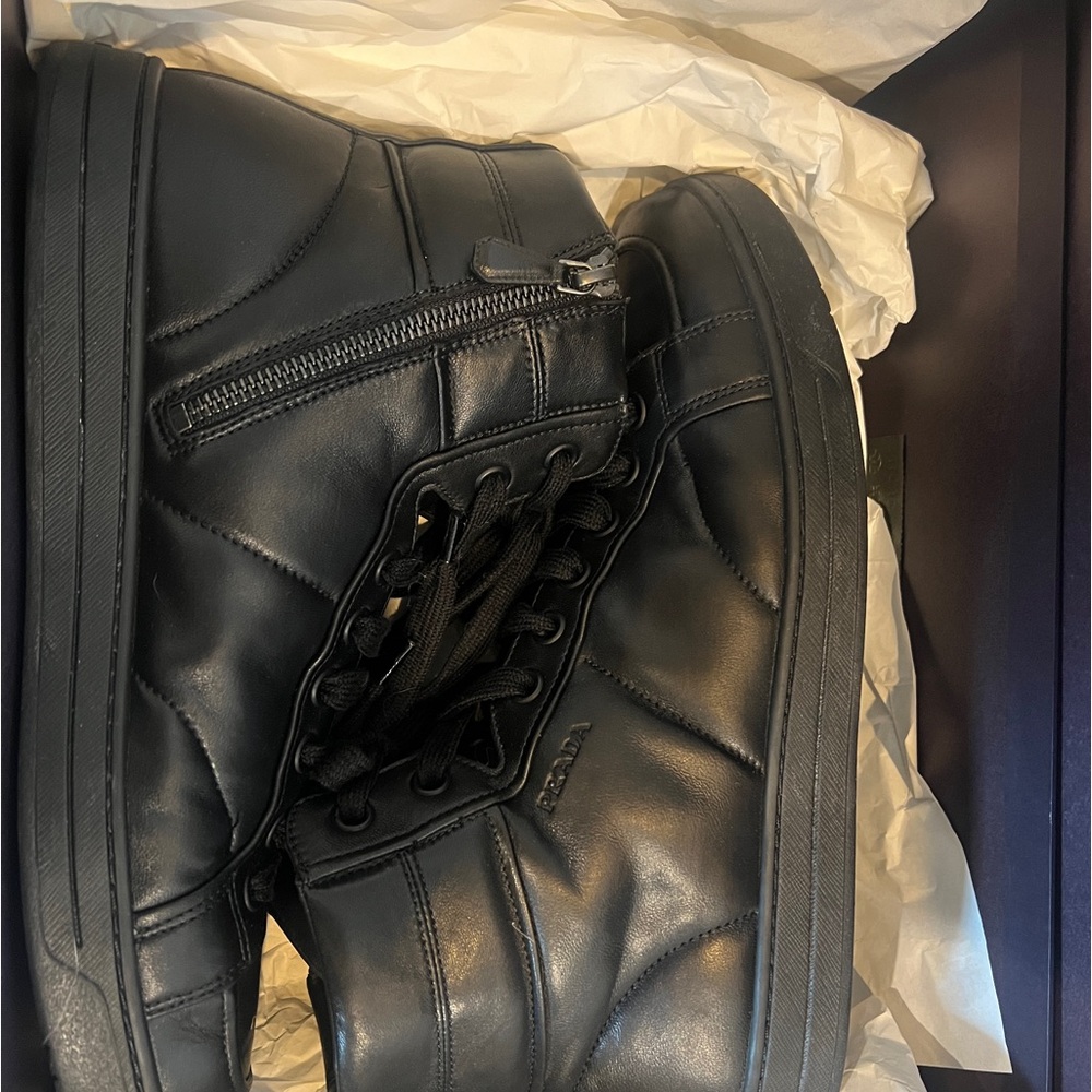 Men’s Prada boots black size 10 only for pick up at San Antonio TX - Picture 3 of 12
